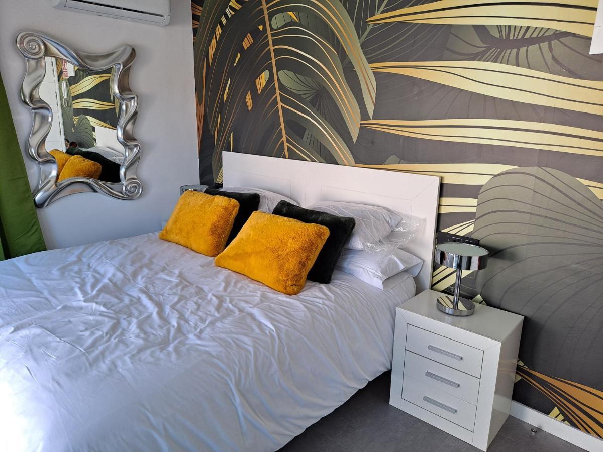 Levante Suites Benidorm Eksteriør billede